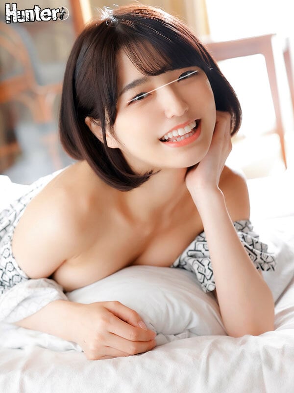 「ねぇ起きて!昨日の続きしよ!」朝、目が覚めると…ボクの上にまたがる裸の同期女子社員!話を聞くと、泥●したボクを介抱していたら襲われた!? 5