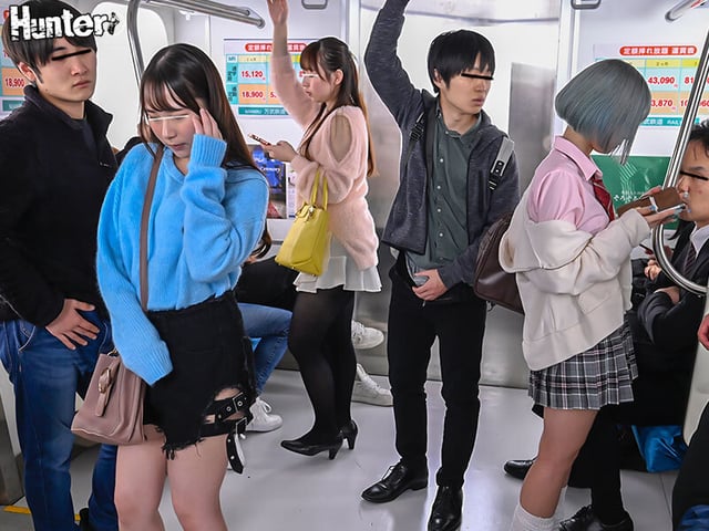 だれとでも定額挿れ放題！電車編 月々通勤or通学定期料金さえ支払えば『定額挿れ放題専用車両』に乗車している乗客、車掌さん…誰にでも挿れ放題！ 3