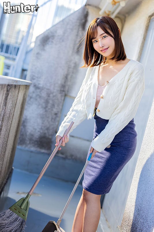 女性専用アパートの大家兼管理人となったボク！欲求不満だらけのお姉さんたちは常にボクのチ〇ポを狙って気が付いたらいつの間にかヤリチン中出し生活2 1