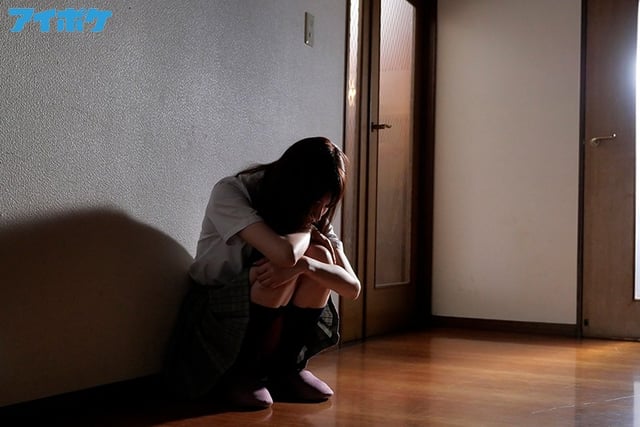 死ぬほど嫌いな義父の大好物は女子○生のワタシでした… 楓カレン 2