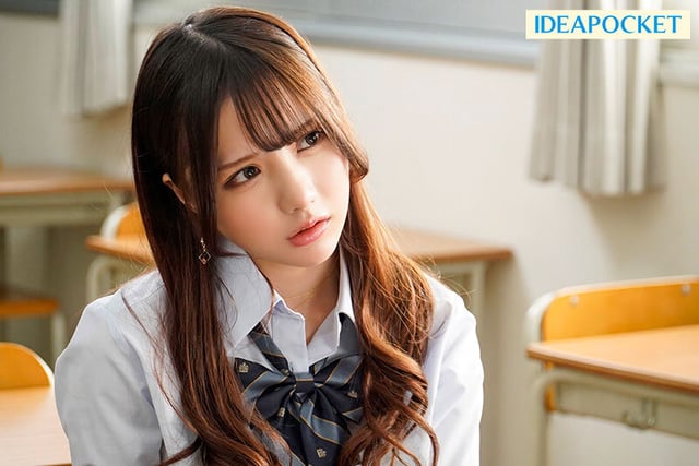 大嫌いなマザコン中年教師に何度も何度も敏感乳首をもてあそばれ開発され失禁するほどの乳首アクメを覚えてしまった生意気制服ギャル 佐々木さき 1