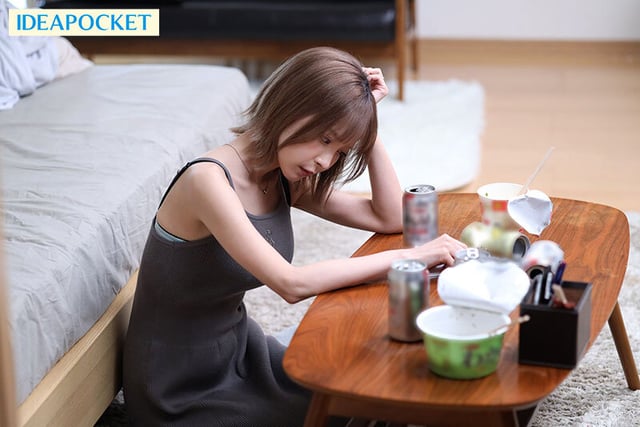 墓まで持っていく僕とかなちゃん二人だけの秘密 親友彼女の無防備すっぴん姿が可愛すぎて 衝動的に寝取ってしまった例の夜 桃乃木かな 7