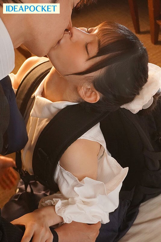 天真爛漫で天使のような担当アイドルに誘われ レッスン後、ラブホ合流し何度も背徳性交してしまうマネージャー失格の俺 山田鈴奈 6