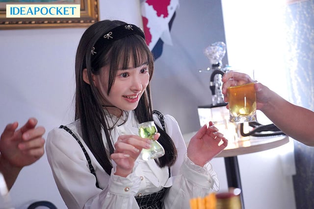 清楚系アイドルの彼女が打ち上げで泥●して関係者チ●ポ喰いまくりのド淫乱ビッチ化！？ SNS炎上待ったなしのNTR映像 山田鈴奈 2
