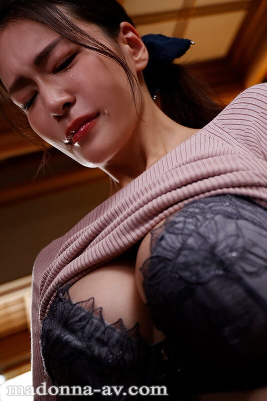 愛する夫の為に、身代わり週末肉便器。 超絶倫極悪オヤジに、孕むまで何度も中出しされ続けて…。 橘メアリー 2