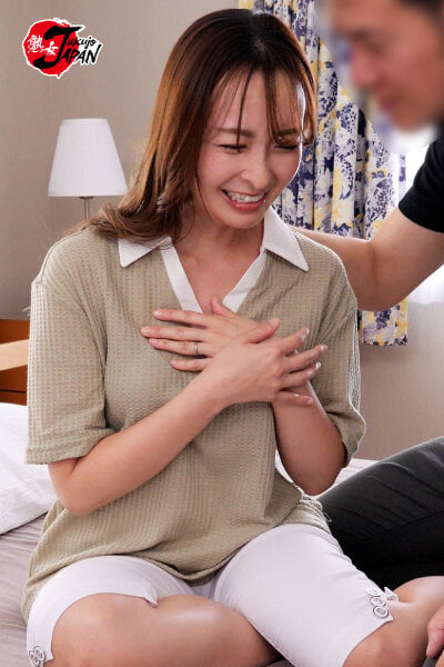 極上！！四十路奥さま初脱ぎAVドキュメント 里中はづき 4