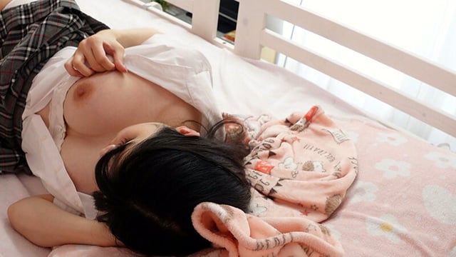 女子〇生オナニー盗撮30人 思春期の記録 4