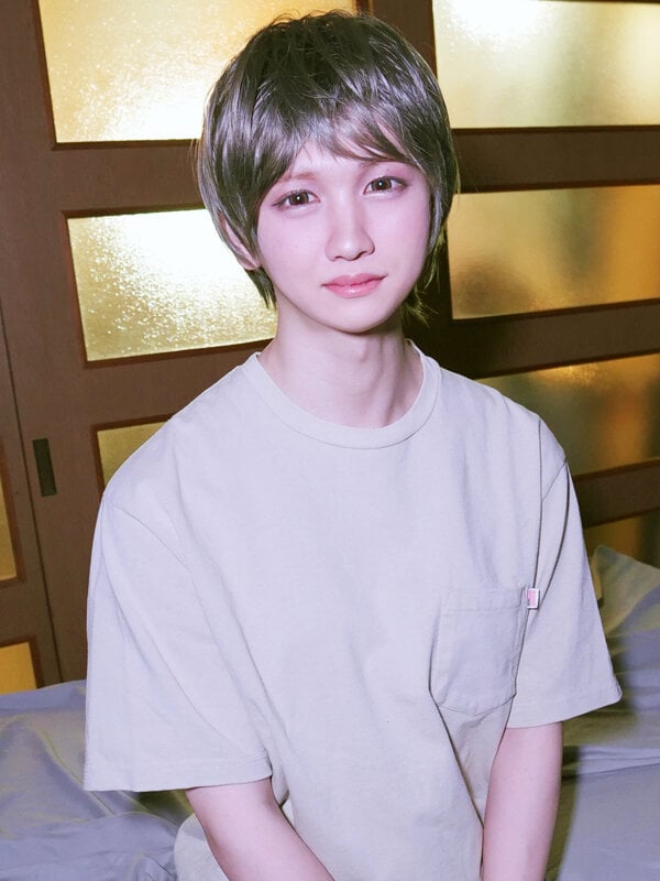 王子様系イケメンの元ホスト、衝撃カミングアウト!男の娘になってDEBUT!HIKARU 1