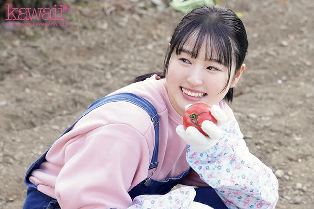 地方にいる素朴で純情な田舎娘が実は一番エロい！ヤルことなくて性に貪欲な美少女たちのきっつきつ優等生マ●コ流出映像 3