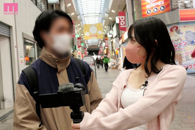 小悪魔痴女の童貞漁り逆ナン生ハメ筆おろし 白桃はな 2