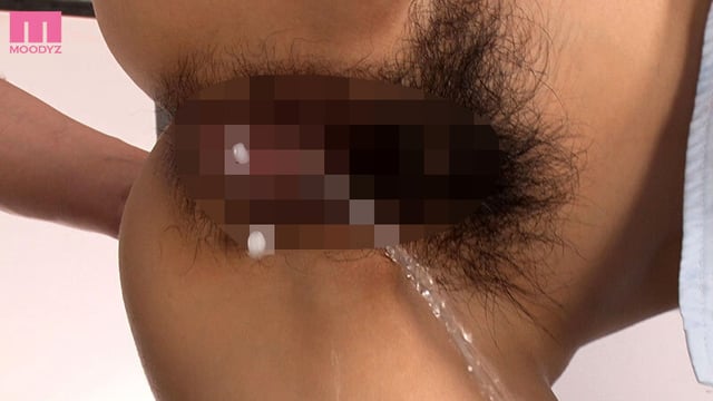 おもらしキメセク痴●電車 身動き取れないJ系をデカチン即ハメ中出し20発で混ざり合う体液垂れ流しレ●プ 倉本すみれ 10