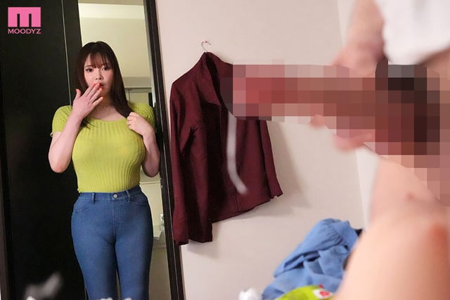 「お義母さんでヤリなさい」 なんでも受け入れてくれるヌキOK巨乳継母に救われたQカップパイズリ挟射性活 Himari 12