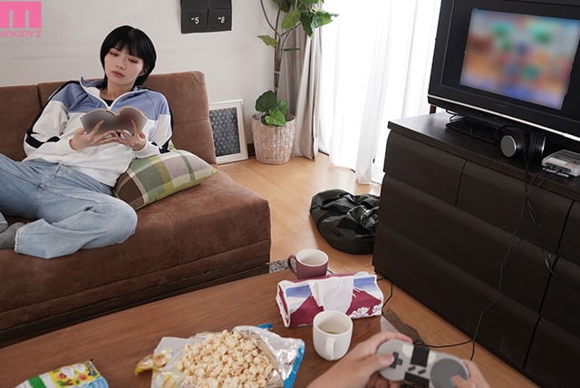 親が不在の3日間、ボーイッシュで男友達みたいな幼馴染が僕専用のメイドになった。中出ししまくり子作り同棲生活 石原希望 1