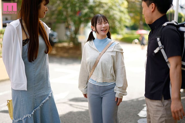 彼女の妹はグラドル爆乳Kカップ!乳首は絶対死守と見せかけて家の中では超隙だらけ!オッパイが大き過ぎて何度も無自覚ポロリ。 恋川こもも 1