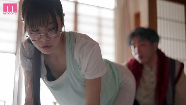 訪問先の異常なワケアリ住人に卑猥ランジェリーを着させられ監禁調教にイキ堕ちた地味メガネ美乳介護士 八木奈々 13