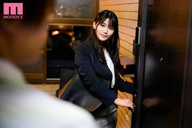 歓迎会で終電を逃した僕に「先輩うちに泊まっていきます?」と肉食系の新卒女子が小悪魔な甘い囁き。誘惑に負けて何度もSEXした 神宮寺ナオ 1
