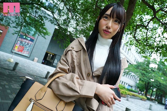 W51cm 極美タトゥーBODYを持つアジアン美痴女AVデビュー 水森翠 1