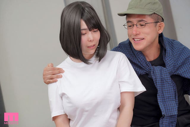 むちむち女芸人は業界みんなの肉オナホ 実写版 枕営業に手を出して口、おっぱい、おま○こ全て使い倒された話 吉根ゆりあ 14
