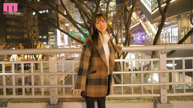 AV女優になった元カノ幼馴染と再会 久しぶりに会った彼女が垢抜けて可愛くなってたのでついデートに誘ったらまさかのOK あの頃は、ウブすぎてキスまでしかできなかった僕らはホテルに泊まって初めてのセックスなのにめちゃくちゃ中出ししまくった。 新井リマ 8