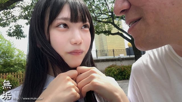 背伸びざかりの制服少女は修学旅行を抜け出してパパ世代おじさんとベロチューデート。そのままホテルに籠って何度も、何度も、中出しセックスでオトナを感じました。 望実かなえ 1