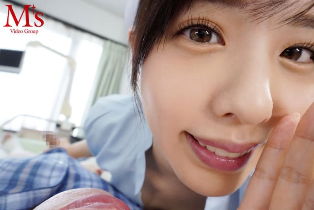 癒しの笑顔でシコシコどぴゅッ! めちゃカワ手コキ美少女ナース ささやき淫語と緩急手コキで最高の射精に導いてくれるヒーリング手マ○コ看護 白桃はな 8