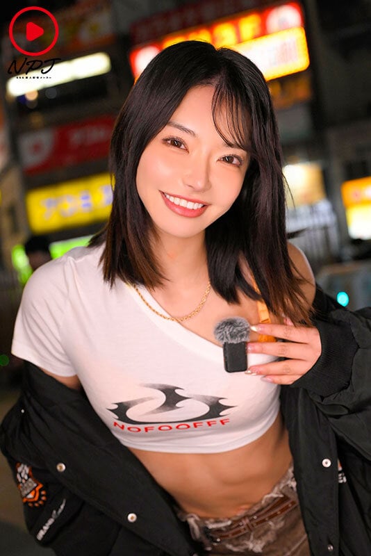 飲酒後なかなかイけない勃起チ○ポを強●甘サド乳首責め騎乗位ナマ配信 14