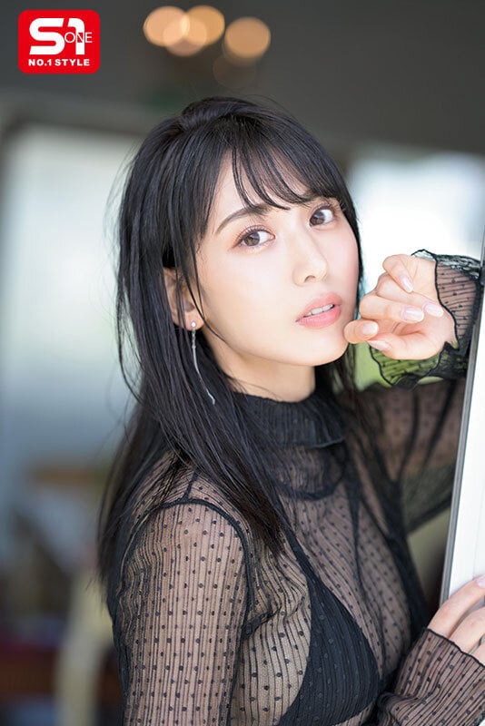 遂にあのグラビアアイドルが脱いじゃった!人気グラドル14名のAV転身100SEX 8