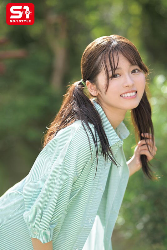 元アイドルがセクシー女優になっちゃった！桜乃りのデビューから1年間のSEXぜんぶ12タイトル12時間 2