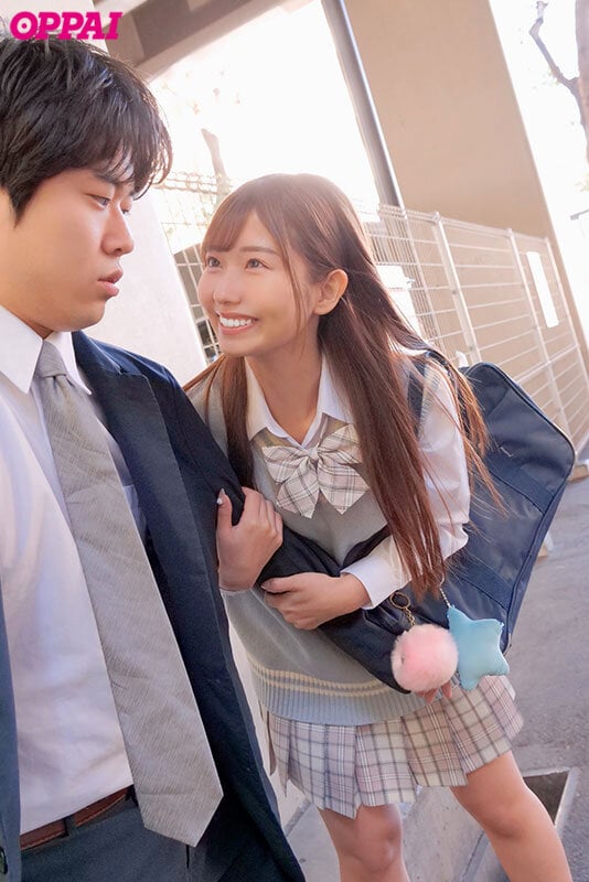 生徒の巨乳に理性を失った僕は放課後ラブホで何度も何度もみゆと中出しセックスしてしまった 逢沢みゆ 1