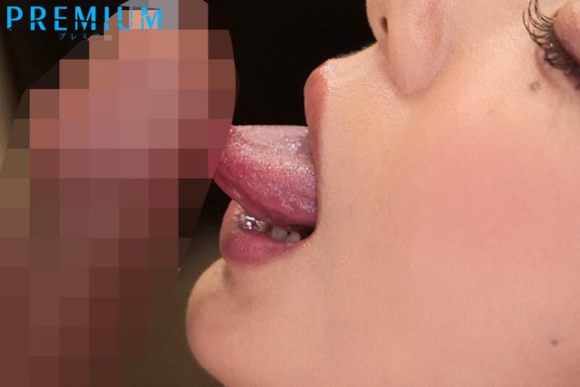 ピンサロ行くほどフェラ好きなの…？キミ（彼氏）が2度と風俗行けないように10回転分のすっごいフェラでヌキまくってヤルからね 三好佑香 2