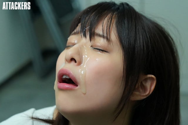 田舎から出てきた新卒入社の美少女に俺のデカマラをしゃぶらせてやった。 二宮ひかり 10