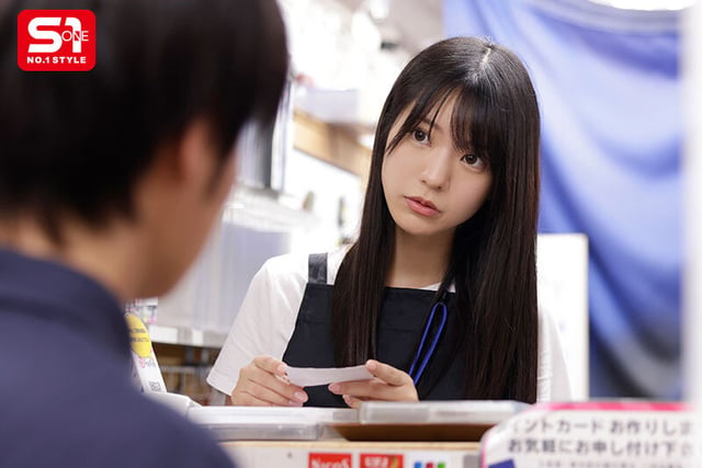 エロビ借りに行ったら、レジの女の子と人生変わるほど恋して、ヤりまくった。 浅野こころ 3