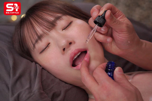 混ぜるな危険！眠剤×媚薬漬け ダウナー異常絶頂 白上咲花 6