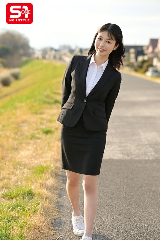 私の知らないエッチ、研修を受けさせてください！‘新卒’AV女優の職業初体験3本番人生初めて尽くしで、めちゃイキまくりSpecial 星空ねる 4