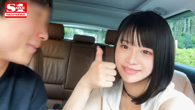 「興奮してきたからココでやっちゃお」 公園でも店内でも車中でも!?勃起したらそのままパコる!東京ストリートFUCK 日向陽葵 1