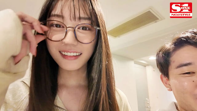 極美女CAになった幼馴染に再会、驚き、興奮からの1泊2日で痴女られデート 明日葉みつは 6