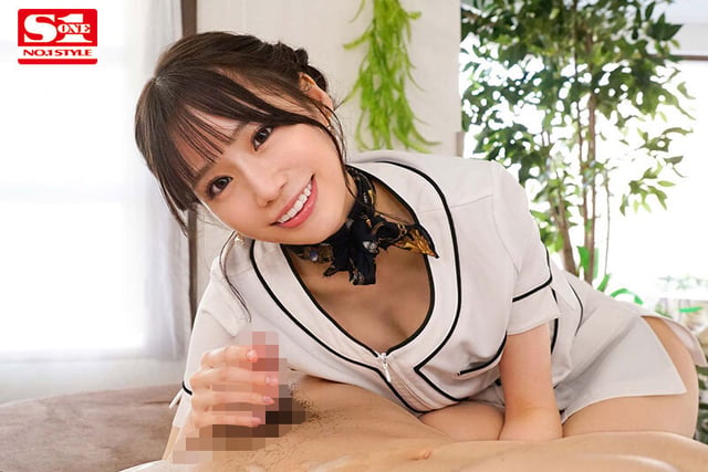 可愛いエステティシャンが舌絡め接吻と全身舐めじゃくりでドッバドバ射精させる密着施術リップサロン 未歩なな 3