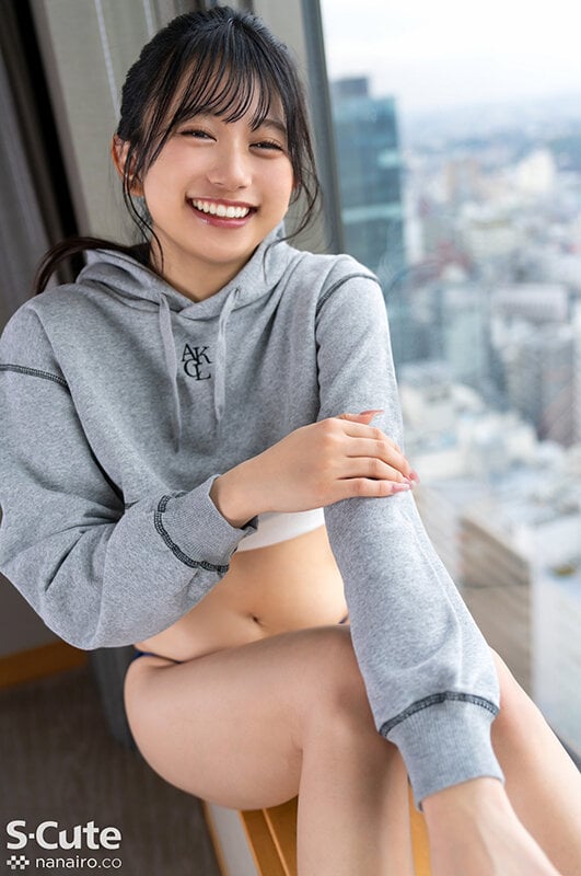 この子ヤバイ!!照れ屋な彼女の身体は『バカ!』正直。敏感イキすぎ3本番。北岡果林 4