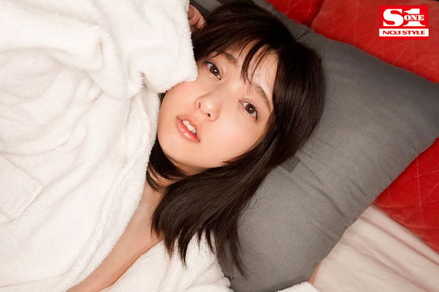 芸能人とヴァーチャルでSEXしよ 芸能人の極上主観シコシコサポート 芸能タレントさんと超ラッキーSEX妄想シチュエーション 四宮ありす 2