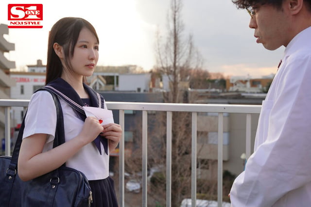 清楚な見た目で性欲モンスター 担任教師にベタ惚れした淫乱少女は…何度も無理やり犯●猟奇的なチ●ポ好き 香水じゅん 2