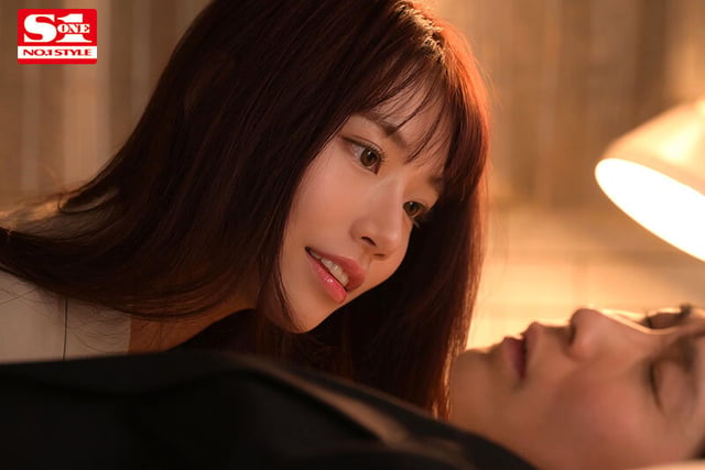 夜、ホテル、女上司と二人きり。相部屋逆NTR 河北彩花 3