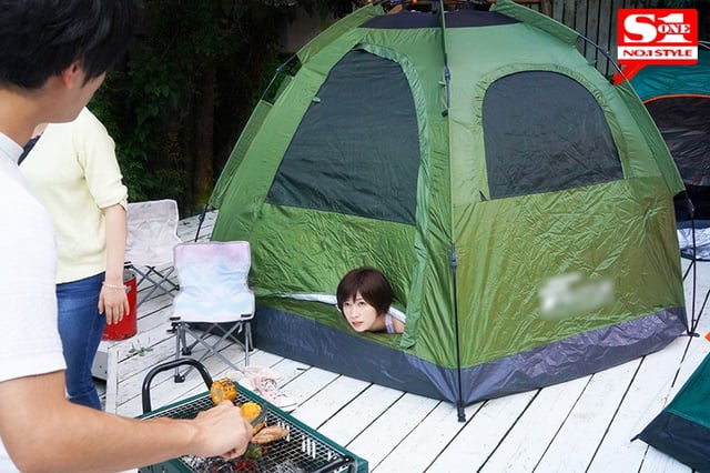 ネトラレテント ～旦那が肉を焼いている14分間にテントの中で寝取られ続ける巨乳妻～ 奥田咲 3