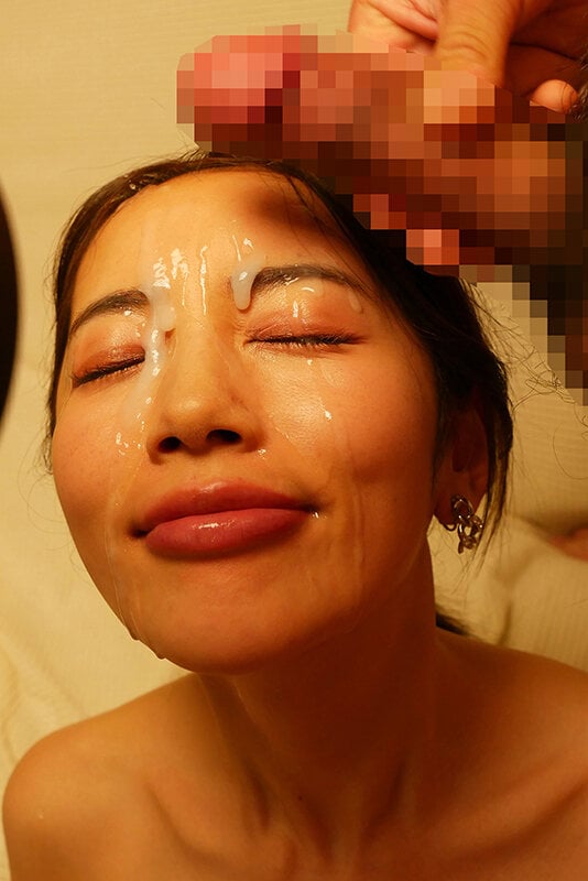 素敵な奥さんへ精液かけたい… VOL.3 ザーメン化粧に艶めく37人の素人妻 4