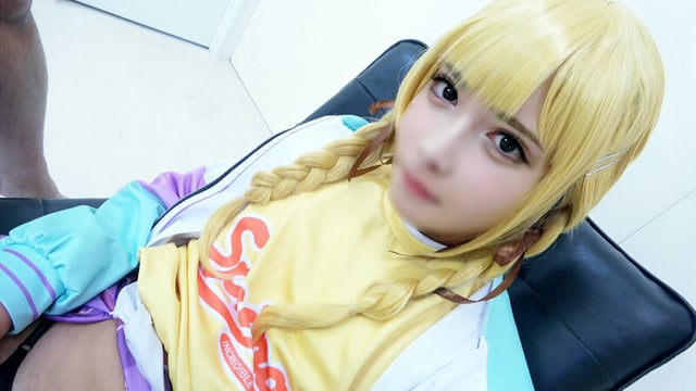 【18歳卒業直後×初撮りど素人】驚愕デカマラ男の娘は超天然なんでもOK美少女上京いきなり初5P乱交SEX尻マ●コをパクパクさせて【自分でペニクリ扱きおチ●ポミルク発射】 1
