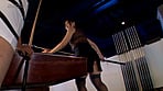 美人ハスラーのプリケツと胸の谷間をなんぼでも楽しめて恋人も出来てしまうビリヤードバー管理人のシゴト 16