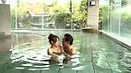 中出し人妻不倫旅行 淫密旅情 4時間 16