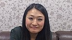 この熟女いやらしい! 久しぶりの刺激に体の震えが止まらないの!上品な奥様が奏でるビブラート 14