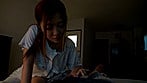 寝勃起していた俺のチ○ポをガン見する姉にイタズラ心で『言う事聞くなら触っても良いよ』と言ったらまさかのOK。何でも言う事を聞くので敏感なカラダを弄んでしまった件 1