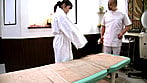 だまされた無垢な田舎娘 シロムチ巨乳女子大生上京オイルマッサージ 地方から上京してきたばかりで世間知らずのお人好しガリ勉女子大生(某国立大学)が真面目なエステ社会科見学 5