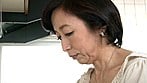 息子に捧げた母の初アナル二穴ファック 鳥井聖子 1